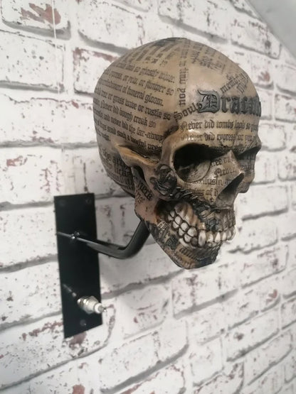 SkullHook – Holder for Helmet and Jacket
