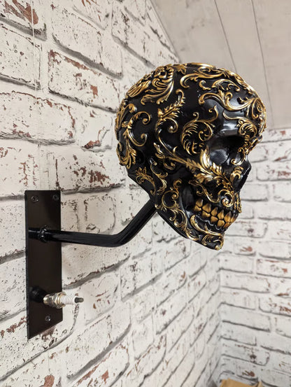 SkullHook – Holder for Helmet and Jacket