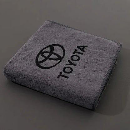 Personalised Microfibre Cloths – Quickly Remove Stains from Your Car