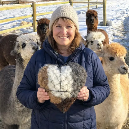 Heart Nest™ – Soft Bird Heart for the Garden