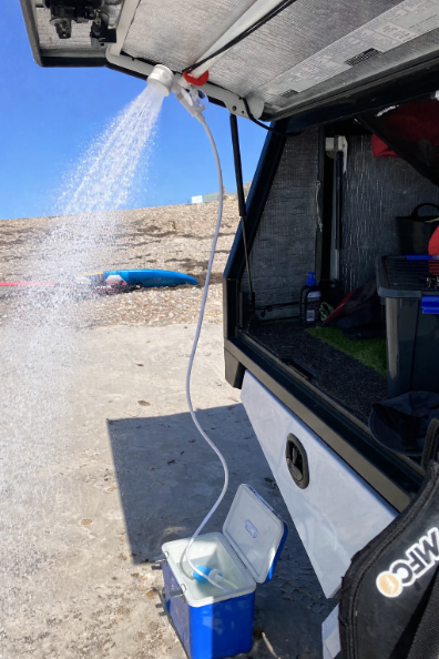 Portable Water Pump: Set with Hose and Sprayer
