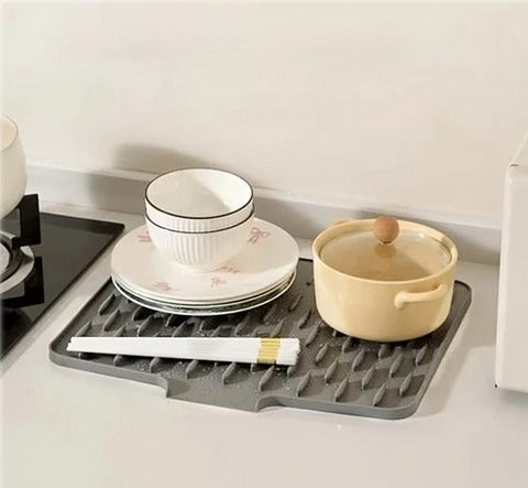 Multifunctional Silicone Drying and Heat-Resistant Mat: 1+1 FREE