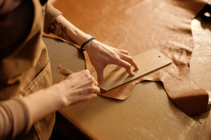 Smooth Electric Scissors: Perfect Cutting Results in Seconds!